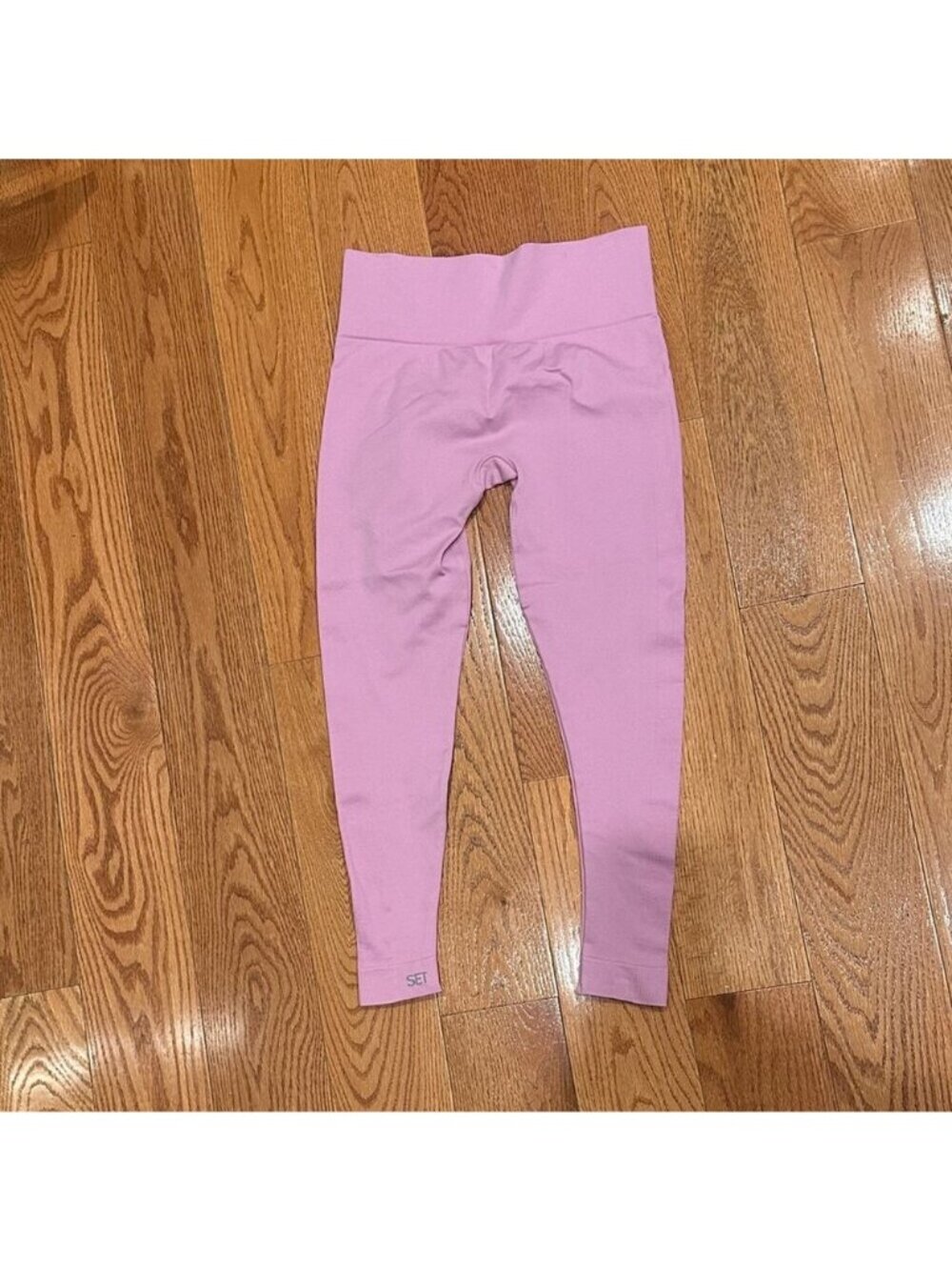 SET ACTIVE Sculptflex Seamless Leggings in Bubblegum Pink - Picture 2 of 5